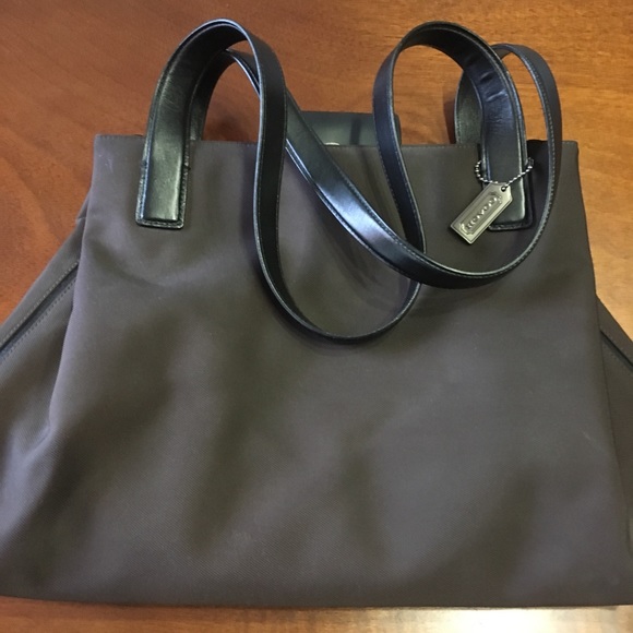 Coach Handbags - Vintage Coach purse